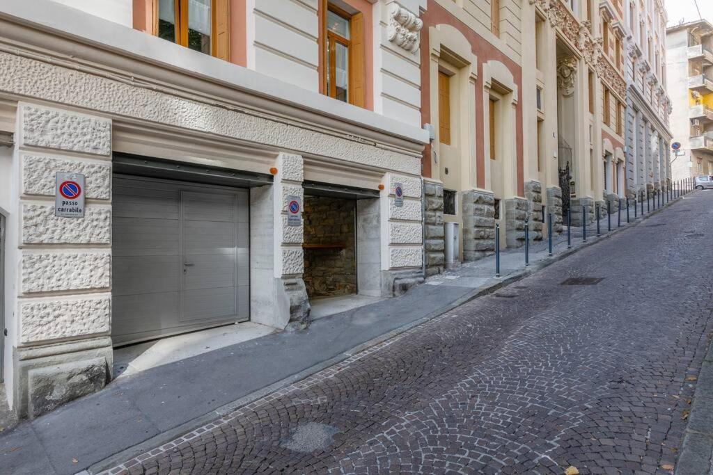 Casa Cereria - Apartment With Parking Trieste Exterior photo